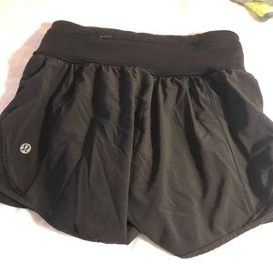 Lululemon Shorts Size 2